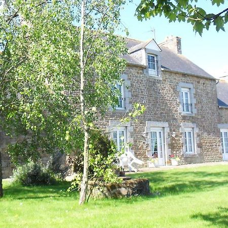 Maison De La Croix Galliot Panzió Cherrueix Kültér fotó