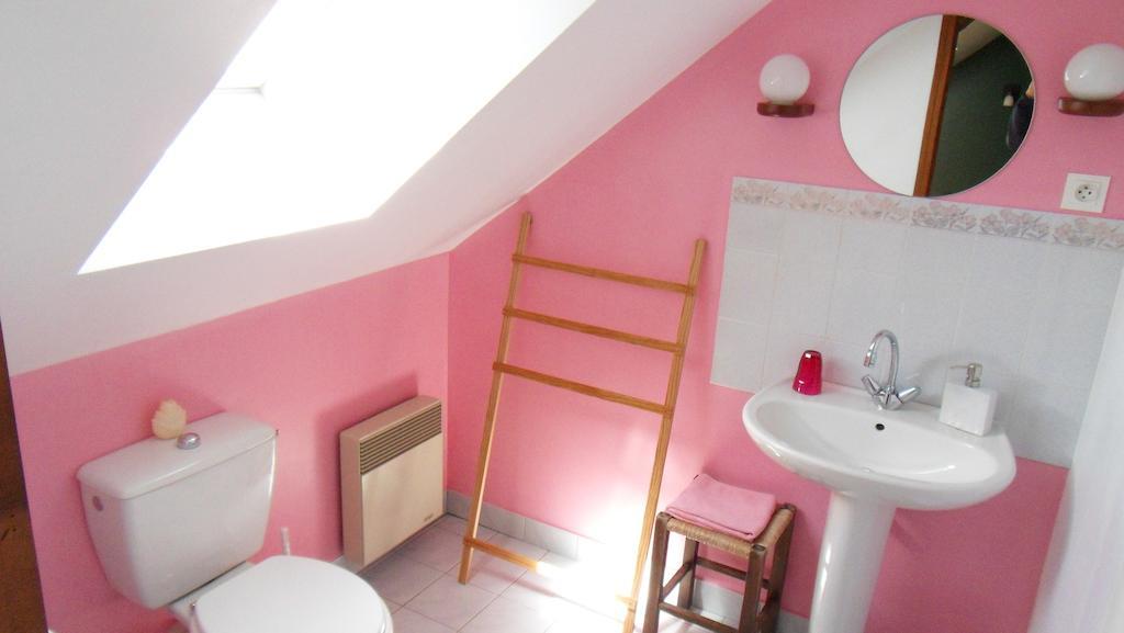 Maison De La Croix Galliot Panzió Cherrueix Szoba fotó
