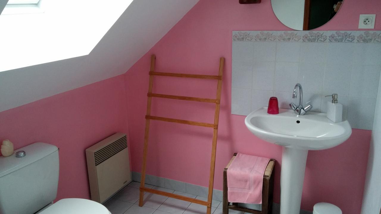Maison De La Croix Galliot Panzió Cherrueix Kültér fotó